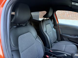 Voertuigafbeelding 18