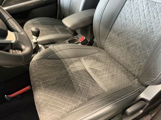 Voertuigafbeelding 28