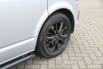 Voertuigafbeelding 5