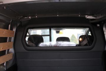 Voertuigafbeelding 18