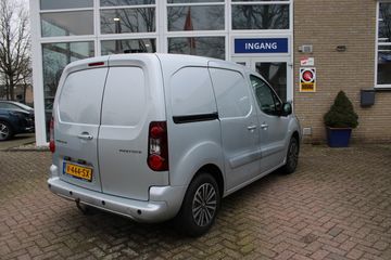 Voertuigafbeelding 2