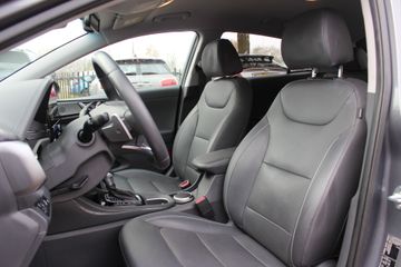 Voertuigafbeelding 3