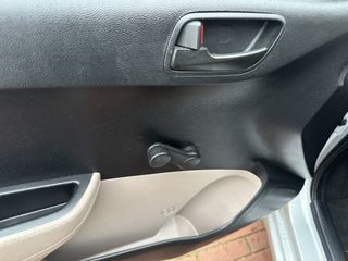 Voertuigafbeelding 32