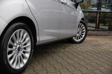 Voertuigafbeelding 8