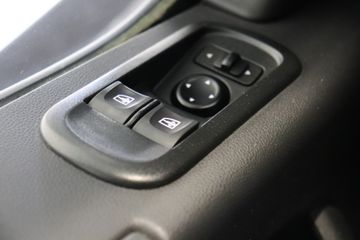 Voertuigafbeelding 18