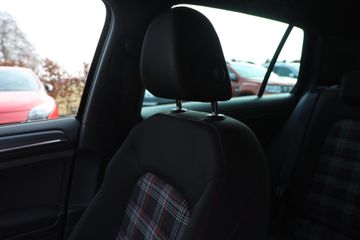 Voertuigafbeelding 66