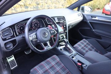 Voertuigafbeelding 7