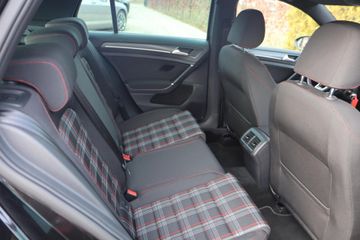 Voertuigafbeelding 74