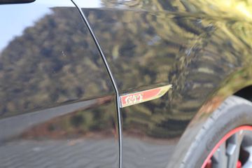 Voertuigafbeelding 96