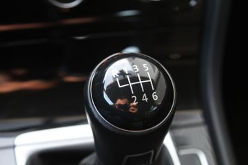 Voertuigafbeelding 21