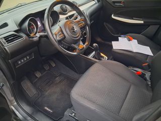 Voertuigafbeelding 6