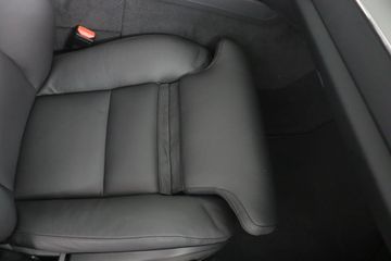 Voertuigafbeelding 48