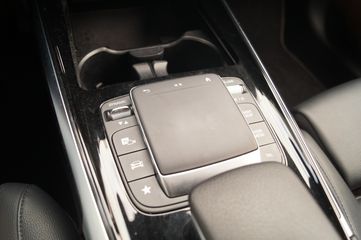 Voertuigafbeelding 16