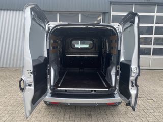 Voertuigafbeelding 18