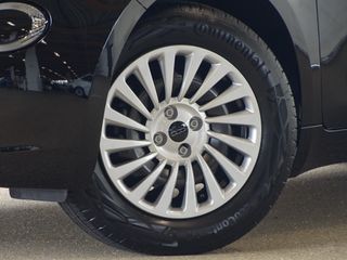 Voertuigafbeelding 10