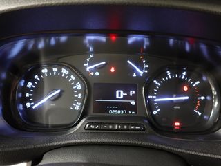 Voertuigafbeelding 18