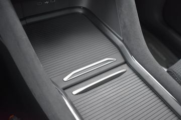 Voertuigafbeelding 35