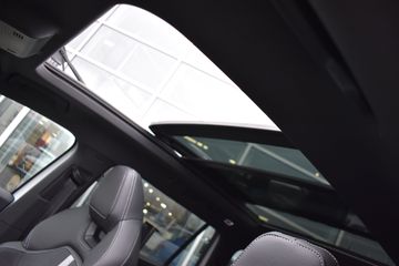 Voertuigafbeelding 9