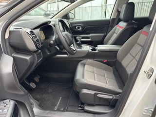 Voertuigafbeelding 16