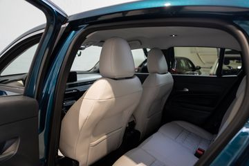 Voertuigafbeelding 11