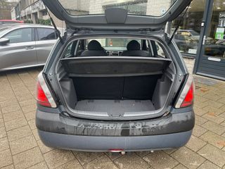 Voertuigafbeelding 16