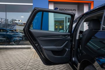 Voertuigafbeelding 21