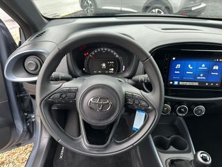 Voertuigafbeelding 6