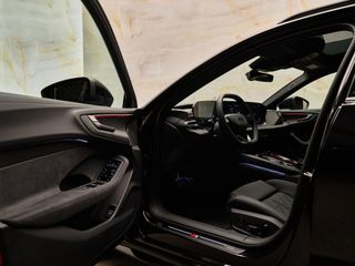 Voertuigafbeelding 5