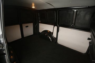 Voertuigafbeelding 21