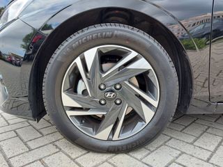 Voertuigafbeelding 6