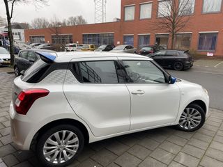 Voertuigafbeelding 3