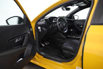 Voertuigafbeelding 12