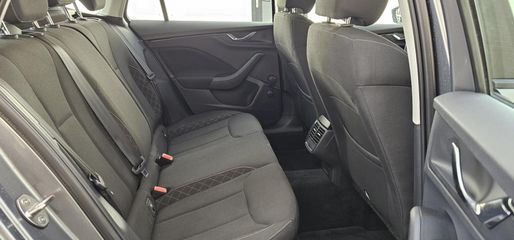 Voertuigafbeelding 31