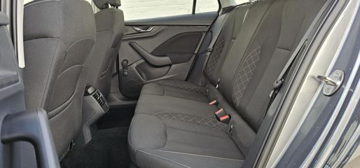 Voertuigafbeelding 32