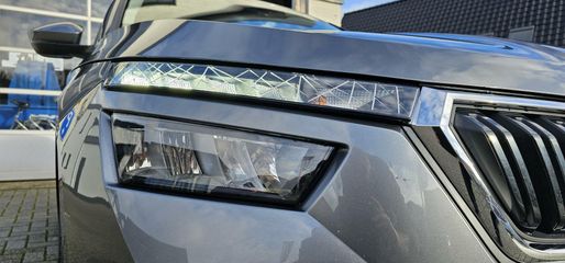 Voertuigafbeelding 9