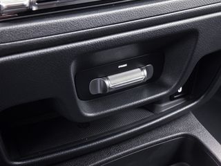 Voertuigafbeelding 36