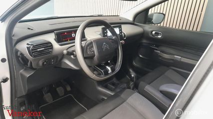 Voertuigafbeelding 11