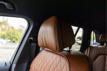 Voertuigafbeelding 37