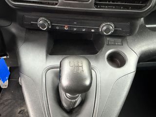 Voertuigafbeelding 36