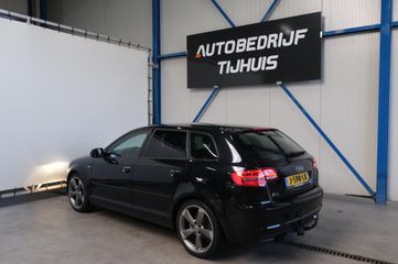 Voertuigafbeelding 3