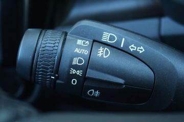 Voertuigafbeelding 17