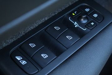 Voertuigafbeelding 37