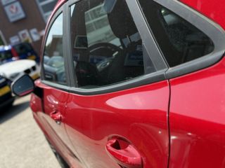 Voertuigafbeelding 30