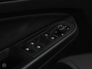 Voertuigafbeelding 37