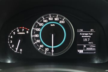 Voertuigafbeelding 6