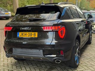 Voertuigafbeelding 12