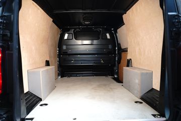 Voertuigafbeelding 9