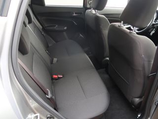 Voertuigafbeelding 11