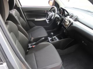 Voertuigafbeelding 12