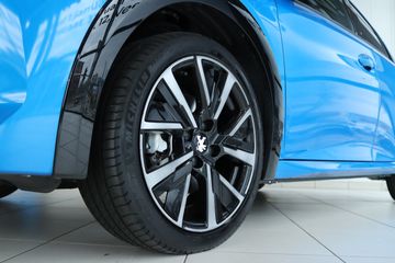 Voertuigafbeelding 6